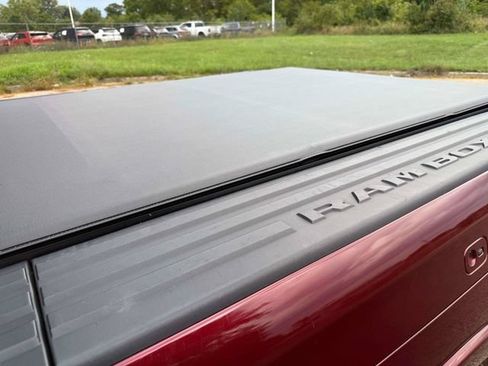 Used 2021 RAM 1500 Laramie AWD/4WD image 12