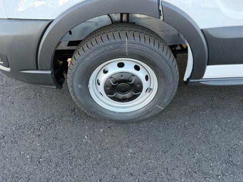 New 2026 Ford Transit 250 148 Medium Roof image 15