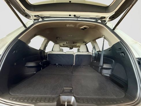 Used 2021 Honda Pilot Touring image 17