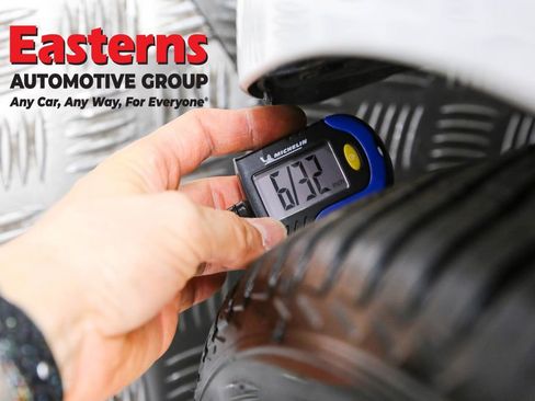 Used 2023 Tesla Model 3 Standard Range image 24