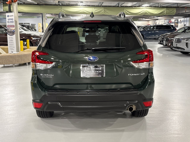 Used 2023 Subaru Forester Limited AWD/4WD image 3