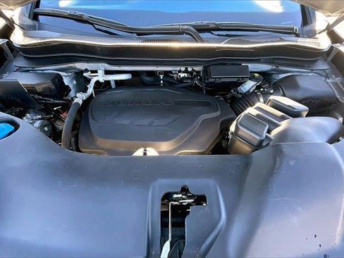 Certified 2022 Honda Pilot Sport image 28