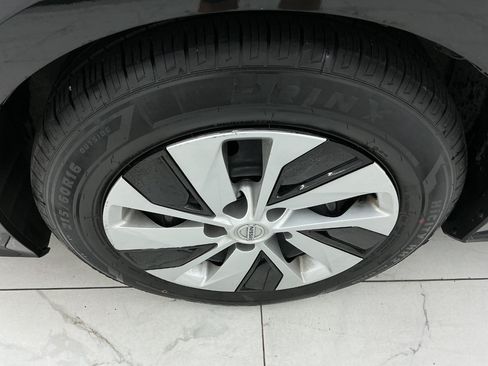 Used 2020 Nissan Altima 2.5 S FWD image 45