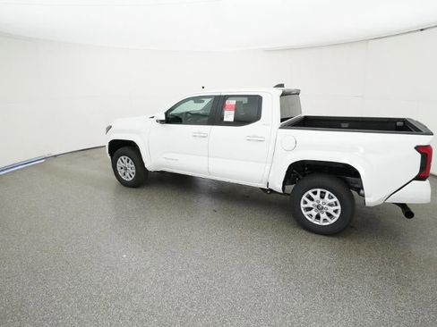 New 2025 Toyota Tacoma SR5 image 4