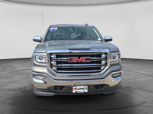 Used 2017 GMC Sierra 1500 SLT w/ SLT Premium Package AWD/4WD image 4