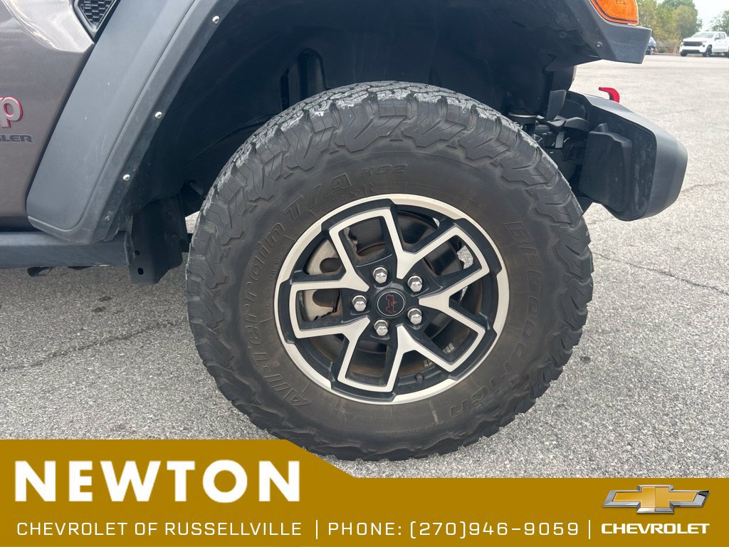 Used 2025 Jeep Wrangler Unlimited Rubicon AWD/4WD image 10