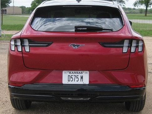 Used 2023 Ford Mustang Mach-E Premium image 4