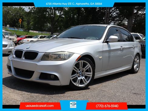 Used 2011 BMW 328i Sedan RWD image 1
