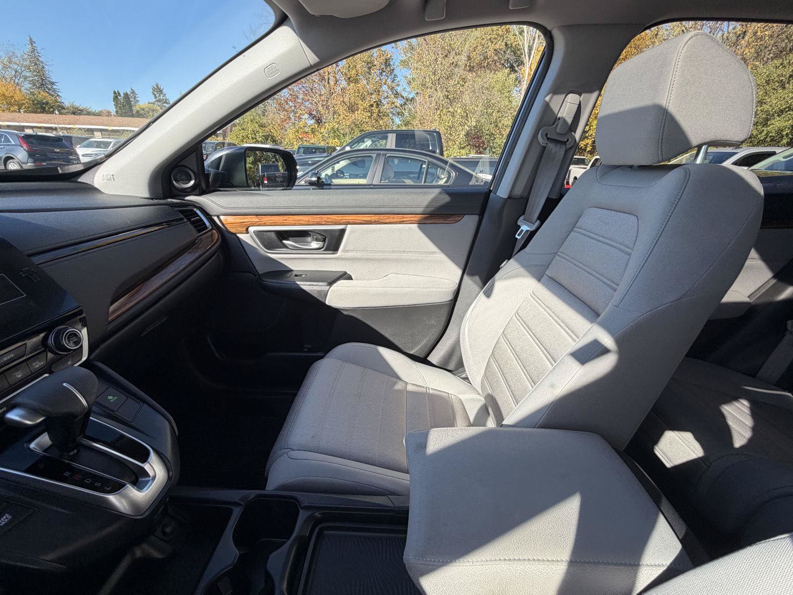 Used 2017 Honda CR-V EX image 19