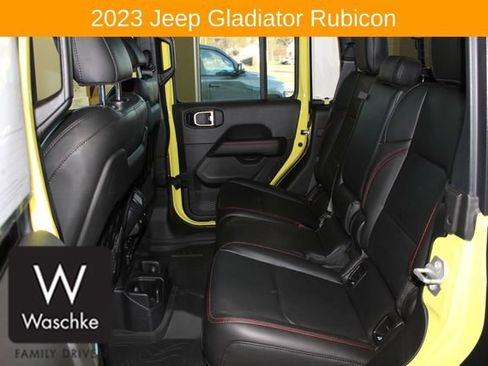 Used 2023 Jeep Gladiator Rubicon w/ LED Lighting Group image 18