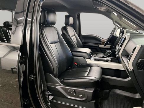 Used 2018 Ford F150 Lariat w/ Equipment Group 502A Luxury AWD/4WD image 7
