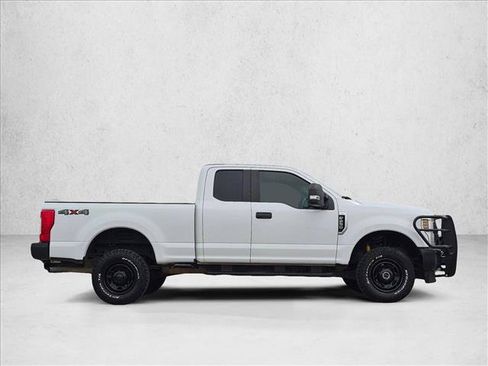 Used 2019 Ford F250 XL w/ Power Equipment Group AWD/4WD image 4