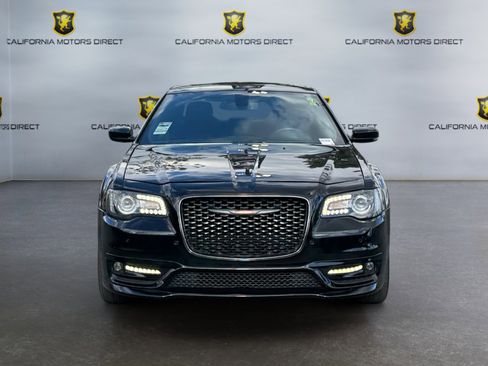 Used 2022 Chrysler 300 S w/ Comfort Group image 8