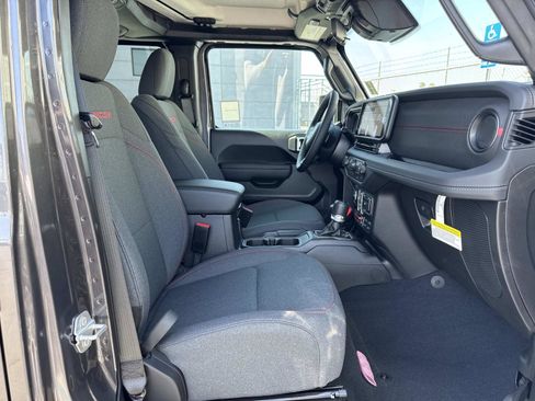 New 2026 Jeep Gladiator Rubicon w/ Steel Power Dome Hood Package image 33