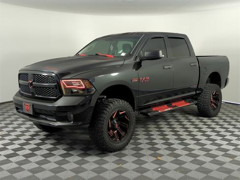 Used 2017 RAM 1500 Express w/ Express Value Package image 9