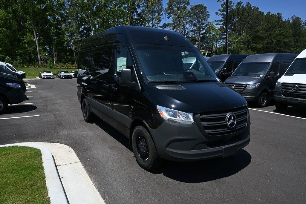 Used 2026 Mercedes-Benz Sprinter 2500 image 24