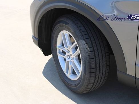 New 2026 Ford Explorer Active AWD/4WD image 5