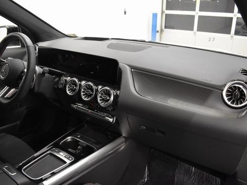 New 2026 Mercedes-Benz GLA 250 4MATIC image 20