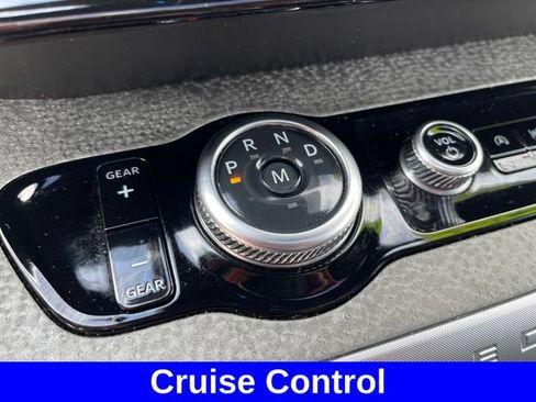Used 2025 Ford Expedition Tremor AWD/4WD image 23