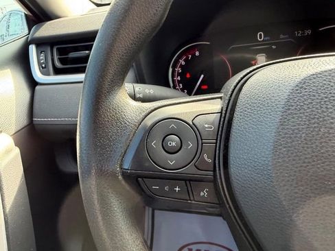 Used 2023 Toyota RAV4 LE image 9