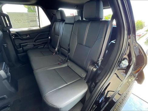 New 2026 Toyota 4Runner Limited AWD/4WD image 10