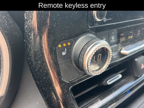 Used 2021 Toyota Highlander XSE image 7