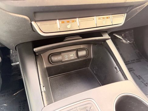 Used 2017 Kia Sorento FWD w/ LX Convenience Package image 23
