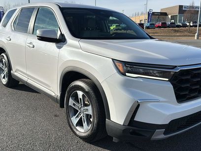 Used 2025 Honda Pilot EX-L