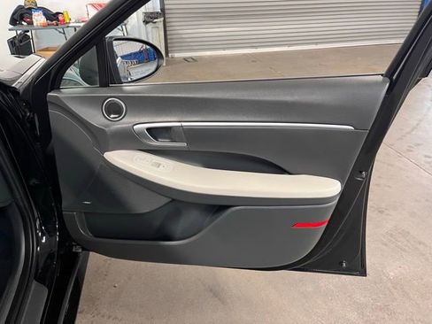 Used 2023 Hyundai Sonata SEL w/ Cargo Package image 12