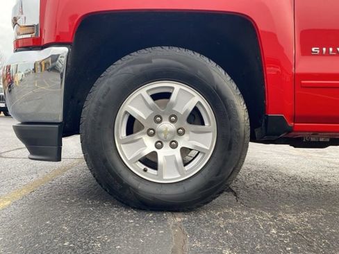 Used 2019 Chevrolet Silverado 1500 LT image 16