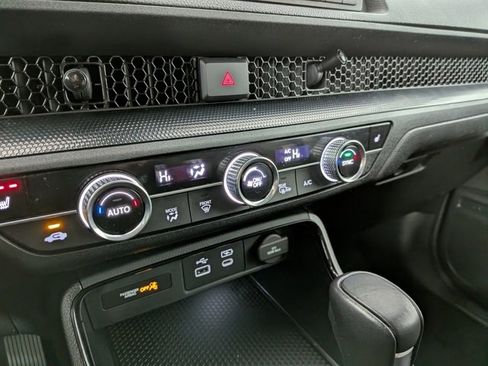 Certified 2023 Honda CR-V Sport image 23