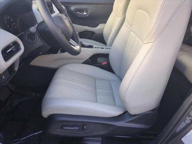 Used 2027 Honda HR-V EX-L image 16