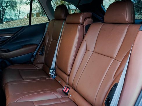 Used 2020 Subaru Outback Touring XT image 17