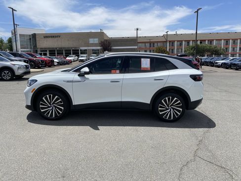 Used 2023 Volkswagen ID.4 Pro S Plus AWD/4WD image 98