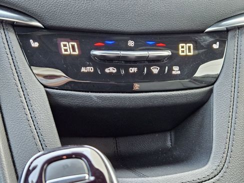 Certified 2025 Cadillac XT5 Premium Luxury image 22