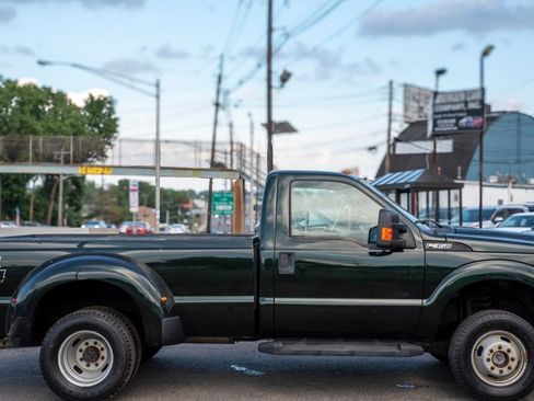 Used 2016 Ford F350 XL w/ Power Equipment Group AWD/4WD image 13