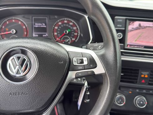 Used 2019 Volkswagen Jetta S w/ Driver Assistance Package FWD image 18