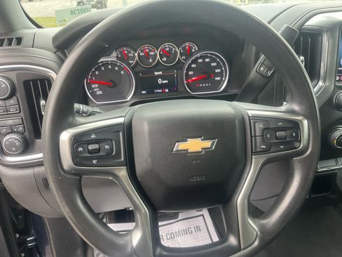 Used 2019 Chevrolet Silverado 1500 LT w/ Remote Start Package image 13