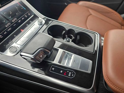 Used 2022 Audi Q7 3.0T Prestige w/ Prestige Package image 34