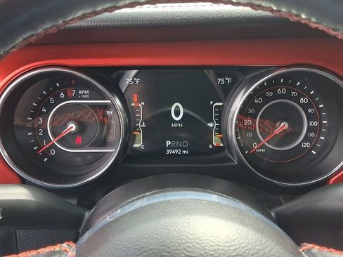 Used 2021 Jeep Wrangler Unlimited Rubicon AWD/4WD image 22