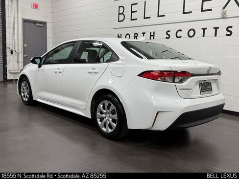 Used 2023 Toyota Corolla LE FWD image 7