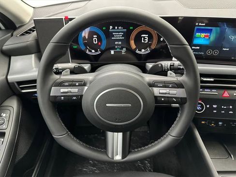 New 2025 Hyundai Sonata SEL image 24