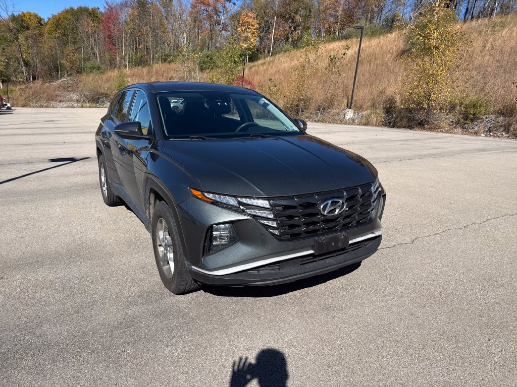 Used 2022 Hyundai Tucson SE AWD/4WD image 2