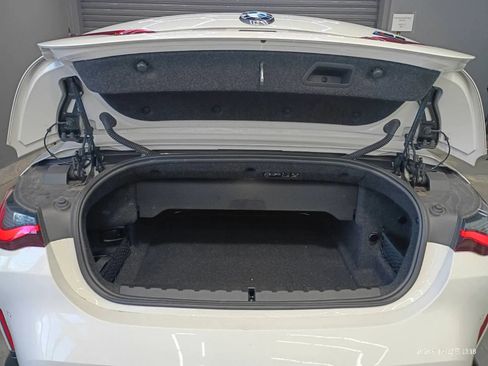 Used 2022 BMW M4 xDrive Competition w/ Executive Package image 10