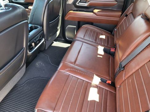 Used 2024 GMC Sierra 2500 Denali Ultimate w/ Max Trailering Package AWD/4WD image 18
