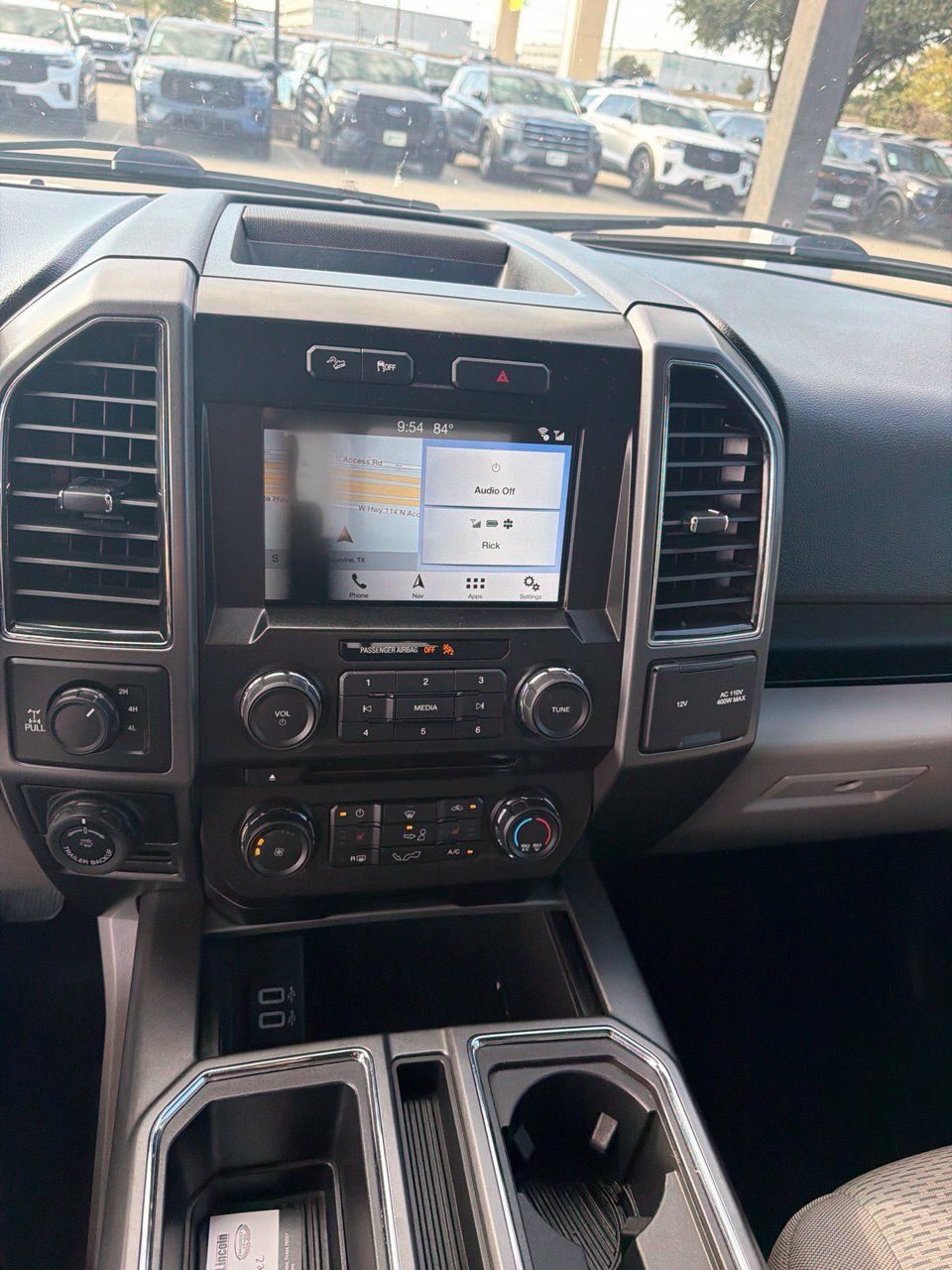 Used 2017 Ford F150 XLT w/ Equipment Group 302A Luxury AWD/4WD image 12