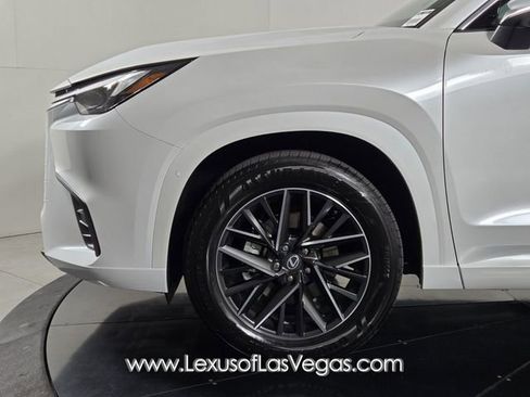 New 2026 Lexus TX 350 AWD image 9