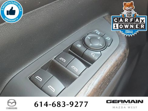 Used 2021 GMC Acadia Denali w/ Denali Technology Package FWD image 27