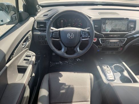 New 2025 Honda Ridgeline Black Edition image 7