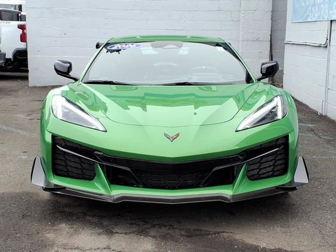 Used 2026 Chevrolet Corvette Z06 RWD image 2